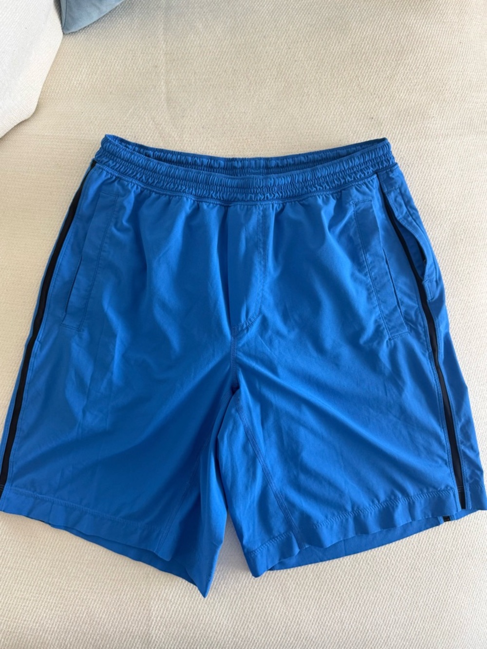 Lululemon Men’s Pace Breaker Lined Shorts in Solid Blue